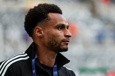 Newcastle Untie takımından Jacob Murphy, UEFA Şampiyonlar Ligi 2025 / 26 Faz MD1 Faz Birleşmiş Barcelona 'ya karşı 18 Eylül 2025' te St James 's Park, Newcastle, İngiltere' de stadyuma geldi. 