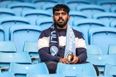 Manchester City taraftarları UEFA Şampiyonlar Ligi sırasında 25 / 26 Faz MD1 Manchester City, Manchester Stadyumu 'nda Napoli Ligi' ne karşı 18 Eylül 2025 