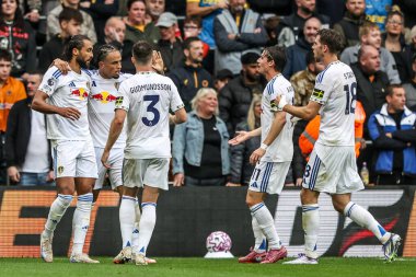 Leeds United takımından Dominic Calvert-Lewin, 20 Eylül 2025 'te İngiltere' nin Molineux kentinde oynanan Premier League maçında Wolverhampton Wanderers - Leeds United maçında 1-1 kazanma golünü kutluyor.