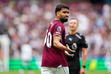 Premier Lig maçı sırasında West Ham United 'tan Lucas Paqueta Londra Stadyumu' nda Crystal Palace 'a karşı 20 Eylül 2025 