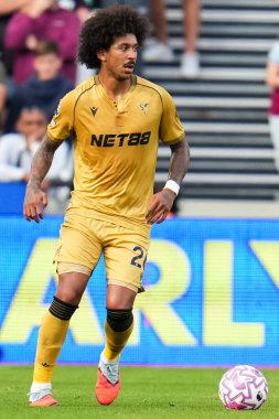 Kristal Saray 'dan Chris Richards Premier Lig maçı sırasında Londra Stadyumu' nda West Ham United, Crystal Palace 'a karşı, 20 Eylül 2025 