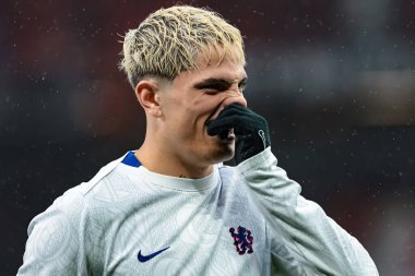 Chelsea 'den Alejandro Garnacho Premier Lig maçında Manchester United Chelsea' ye karşı 20 Eylül 2025 'te Old Trafford, Manchester' da oynanan ısınma maçında 