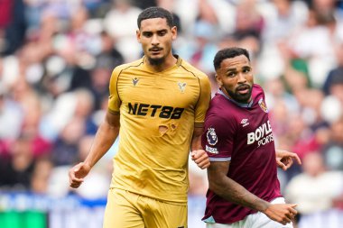 Crystal Palace 'dan Maxence Lacroix ve West Ham United Premier League maçında West Ham United ile Londra Stadyumu' ndaki Crystal Palace maçında Callum Wilson, 20 Eylül 2025 