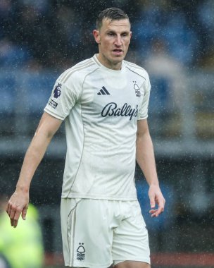 Premier Lig maçı sırasında Nottingham Ormanı 'ndan Chris Wood Burnley' e karşı Turf Moor, Burnley, İngiltere, 20 Eylül 2025