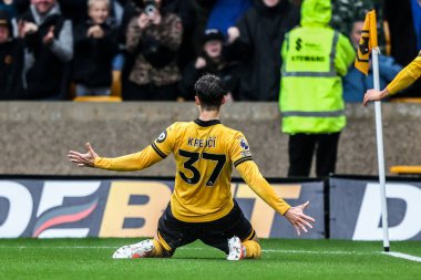 Wolverhampton Wanderers takımından Ladislav Krej, 20 Eylül 2025 'te İngiltere' nin Molineux kentinde oynanan Premier League maçında Wolverhampton Wanderers - Leeds United maçında 1-0 kazanma golünü kutluyor. 