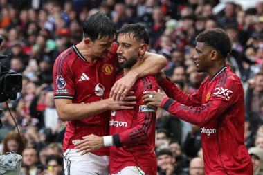 Manchester United takımından Bruno Fernandes 20 Eylül 2025 'te Old Trafford, Manchester, İngiltere' de oynanan Premier League karşılaşmasında 1-0 'lık galibiyet golünü kutluyor.