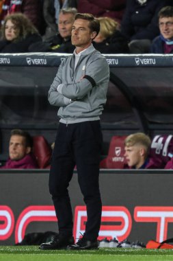 Burnley takımının teknik direktörü Burnley, Burnley, Burnley, İngiltere 'de Burnley-Cardiff City maçında 23 Eylül 2025