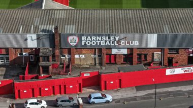 Oakwell 'in Carabao Kupası 3. raundunda Oakwell, Barnsley ve Hove Albion' a karşı oynadığı maçın hava görüntüsü, 23 Eylül 2025