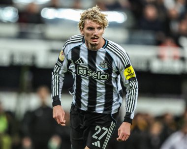 Newcastle United takımından Nick Woltemade 24 Eylül 2025 'te St.James' s Park, Newcastle 'da oynanan Carabao Kupası 3. 