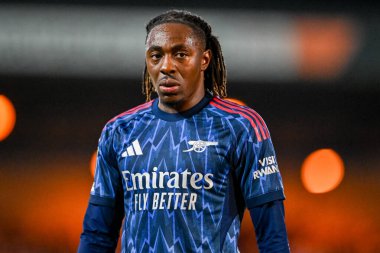 Arsenal takımından Eberechi Eze, 24 Eylül 2025 'te Vale Park, Burslem' de oynanan Carabao Kupası 3. Raundda Port Vale ve Arsenal maçında