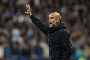 Manchester City teknik direktörü Pep Guardiola, 24 Eylül 2025 'te İngiltere' nin Huddersfield Stadyumu 'nda oynanan 3. Carabao Kupası karşılaşmasında teknik alanda tepki gösterdi.