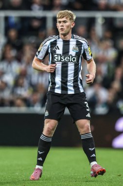 Newcastle 'dan Lewis Hall Carabao Kupası 3. raundunda St.James' s Park, Newcastle, Birleşik Krallık 'ta oynanan Newcastle United maçında berabere kaldı. 