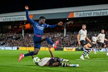 Arsenal 'den Bukayo Saka, 24 Eylül 2025' te Vale Park, Burslem, Birleşik Krallık 'ta oynanan Carabao Kupası 3. Raund karşılaşmasında Port Vale-Arsenal maçında Port Vale' de mücadele ediyor.