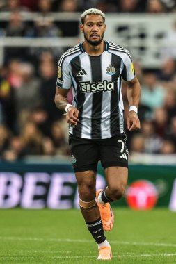 Newcastle 'dan Joelinton 24 Eylül 2025' te St.James 's Park, Newcastle' da oynanan Carabao Kupası 3. Raundda, Newcastle United ile Bradford City maçında berabere kalmadı. 