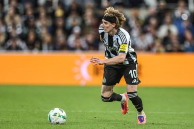 Newcastle Untie takımından Anthony Gordon, 24 Eylül 2025 'te İngiltere' nin Newcastle kenti St.James 's Park' ta oynanan 3. 