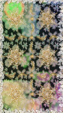 Klasik raster sarısı, kusursuz desen. Çiçek süsü kumaş deseni, cam, çiçek desenli metal gri ve nötr renklerde altın elementler..