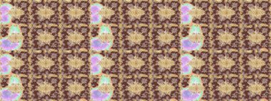 Barok tarzında altın çiçekli süs. Kahverengi renkte altın bir element. Altın çiçekli eskiz deseni. Damask arkaplanı.