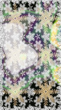 Barok tarzında kusursuz bir doğulu süsü. Gri ve nötr renkler üzerine geleneksel altın pürüzsüz desen.