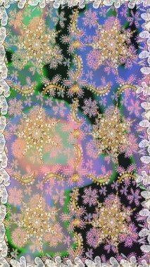 Barok tarzında kusursuz bir doğulu süsü. Tarafsız ve gri renklerde altın elementlerle geleneksel altın sarısı desen.