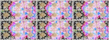 Çiçekli süslemeli, pürüzsüz bir desen. Duvar kâğıdı için altın süslü bir illüstrasyon. Tarafsız renkler üzerine geleneksel Arapça dekor. Doğu tarzında klasik tasarım öğesi. Süslü dantel iz sürücü.