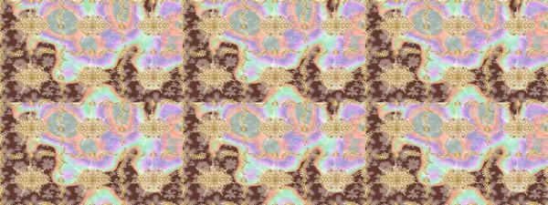 Kraliyet lüksü, altın barok kumaş rengi eskiz. Raster eskiz deseni altın antika ortaçağ dekoratifi, yapraklar ve altın desenli süslemeler tarafsız renklerde..