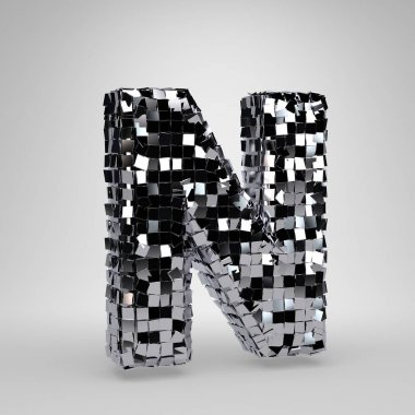 Krom Disko topu büyük harf N beyaz arka plan üzerinde izole. 3d işlenmiş alfabe.