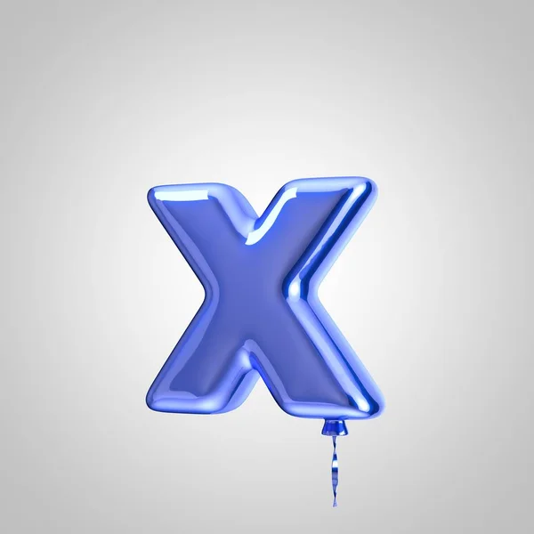 Parlak metalik mavi balon harf X küçük beyaz arka plan üzerinde izole — Stok fotoğraf
