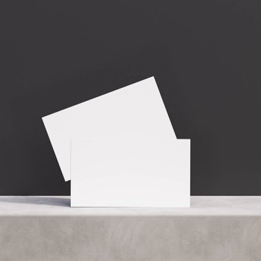 Yumuşak bej kadife bir yüzeyde duran boş beyaz kartlar, markalaşma veya kırtasiye modelleri için sıcak ve lüks bir zemin oluşturuyor. Kalıplı kadife zarif bir dokunuş ekliyor. Üst düzey sunumlar için ideal..