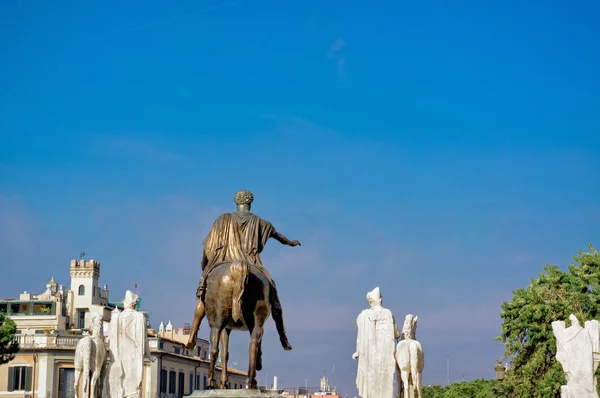 Έφιππο Ανδριάντα Του Μάρκου Αυρήλιου Ρώμη Ιταλία — Φωτογραφία Αρχείου