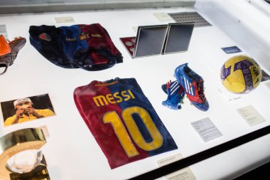 Barcelona, İspanya - 2 Nisan 2018: Camp Nou Stadyumu, Müzesi. 