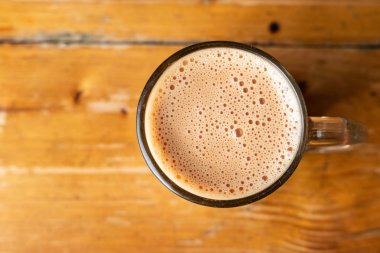 Tarık veya köpük, tüm durumlar için Malezya popüler içecek ile çekti süt çay