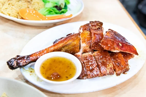 Servieren Von Frisch Gebratener Gans Mit Knuspriger Haut Restaurant Hongkong — Stockfoto
