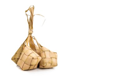 Ketupat, Pirinç köfte popüler Malay gıda Hari Raya kutlama sırasında