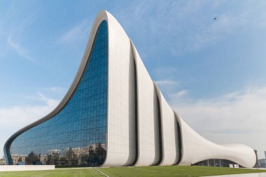 Haydar Aliyev Merkezi Bakıda, Azebaijan üzerinde 30 Nisan 2015