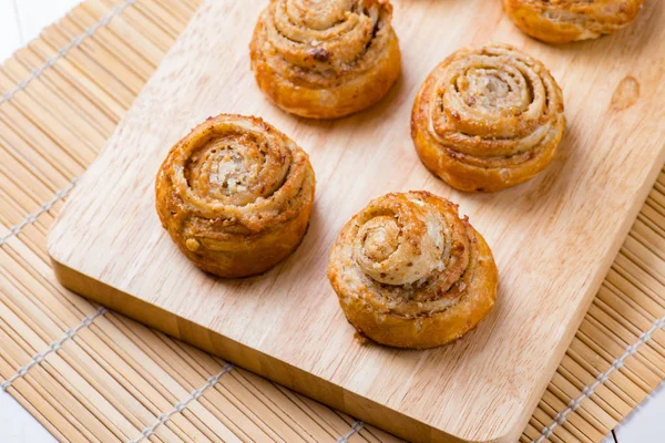 Färska Söta Kanelbullar — Stockfoto