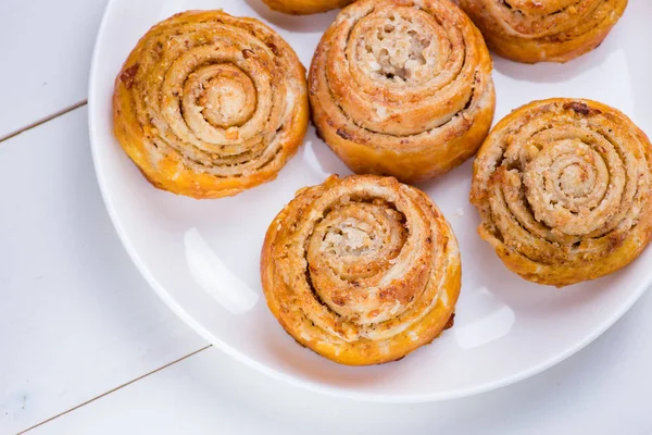 Fresh Sweet Cinnamon Rolls — Stock Photo, Image