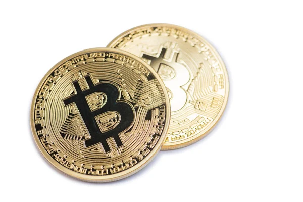 Altın bitcoin beyaz izole