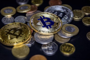  Bitcoin para arka plan üzerinde Kapat