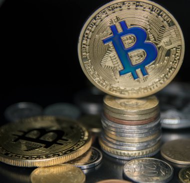  Bitcoin para arka plan üzerinde Kapat