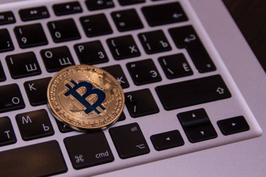  Bitcoin para arka plan üzerinde Kapat