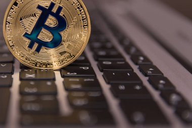  Bitcoin para arka plan üzerinde Kapat