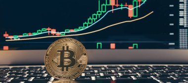  Arka plan üzerinde altın bitcoin