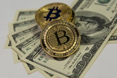 Amerikan Doları banknot ve Kripto Döviz Alım bitcoins görüntüyü kapat 