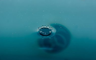 Splash arka plan mavi su