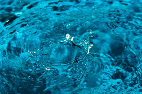 Розщеплення Блакитної Води Фоні — стокове фото