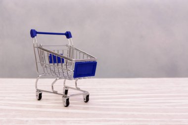 Alışveriş arabası görüntüyü kapat 