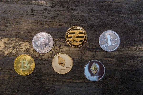 Bitcoins Χρήματα Φόντο Ξύλινη — Φωτογραφία Αρχείου