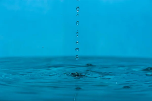 Gota Agua Azul Limpia —  Fotos de Stock
