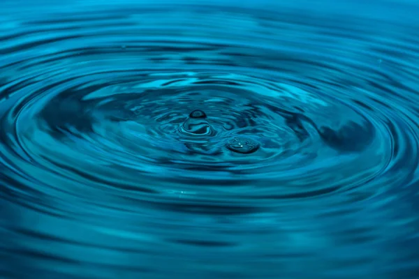 Druppel Schoon Blauw Water — Stockfoto