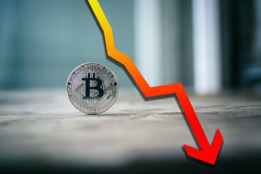 Arka plan üzerinde gümüş bitcoin para